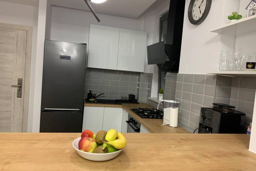 Andreve Apartment By Onix Blue Mamaia Nord, Baby Friendly, Private Parking Navodari Ngoại thất bức ảnh