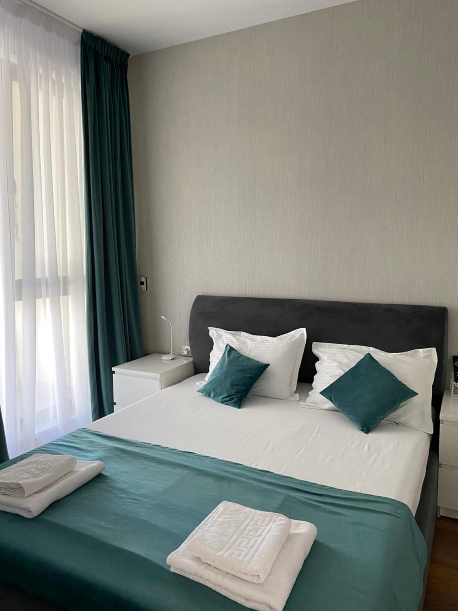 Andreve Apartment By Onix Blue Mamaia Nord, Baby Friendly, Private Parking Navodari Ngoại thất bức ảnh