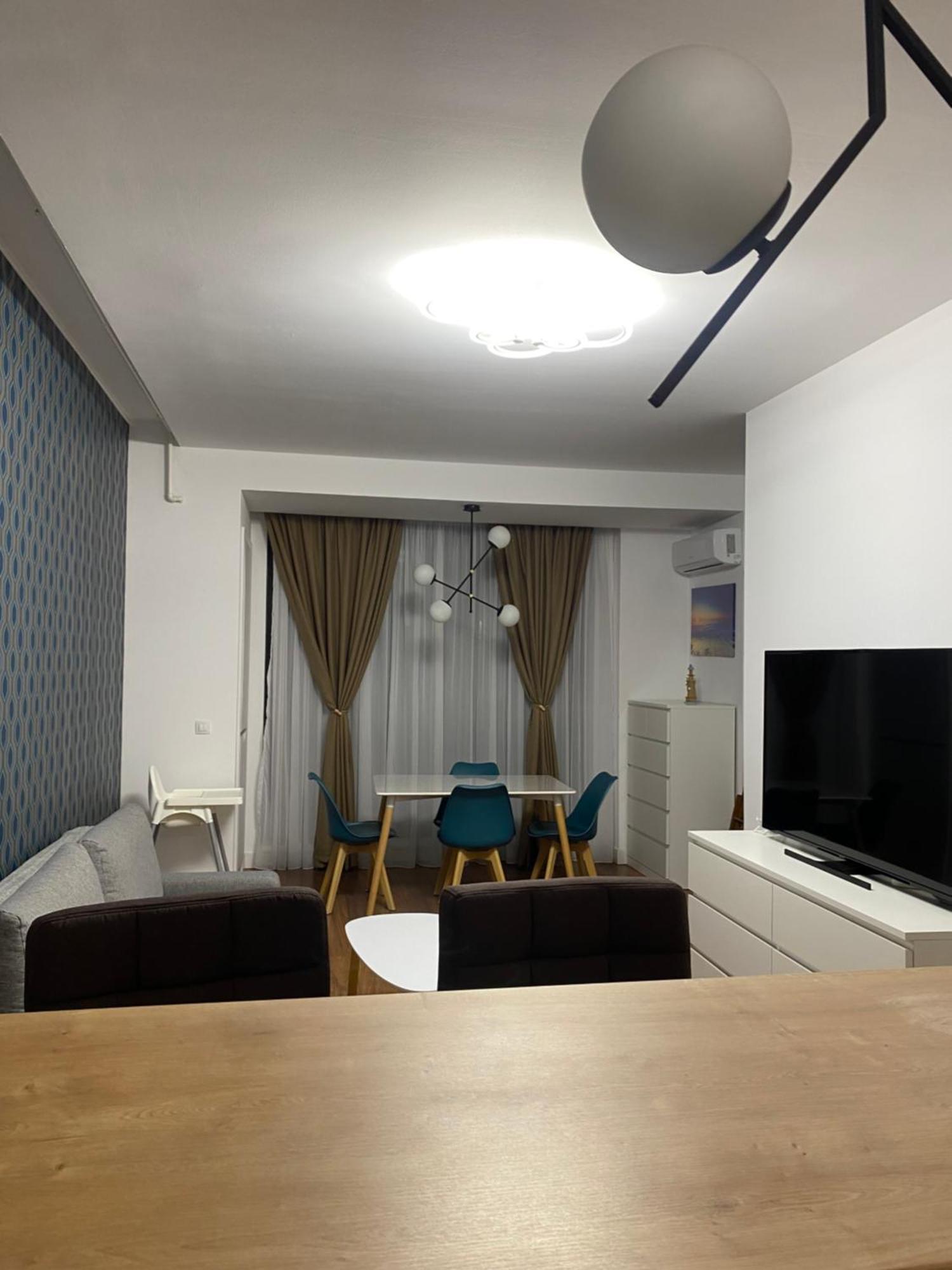 Andreve Apartment By Onix Blue Mamaia Nord, Baby Friendly, Private Parking Navodari Ngoại thất bức ảnh